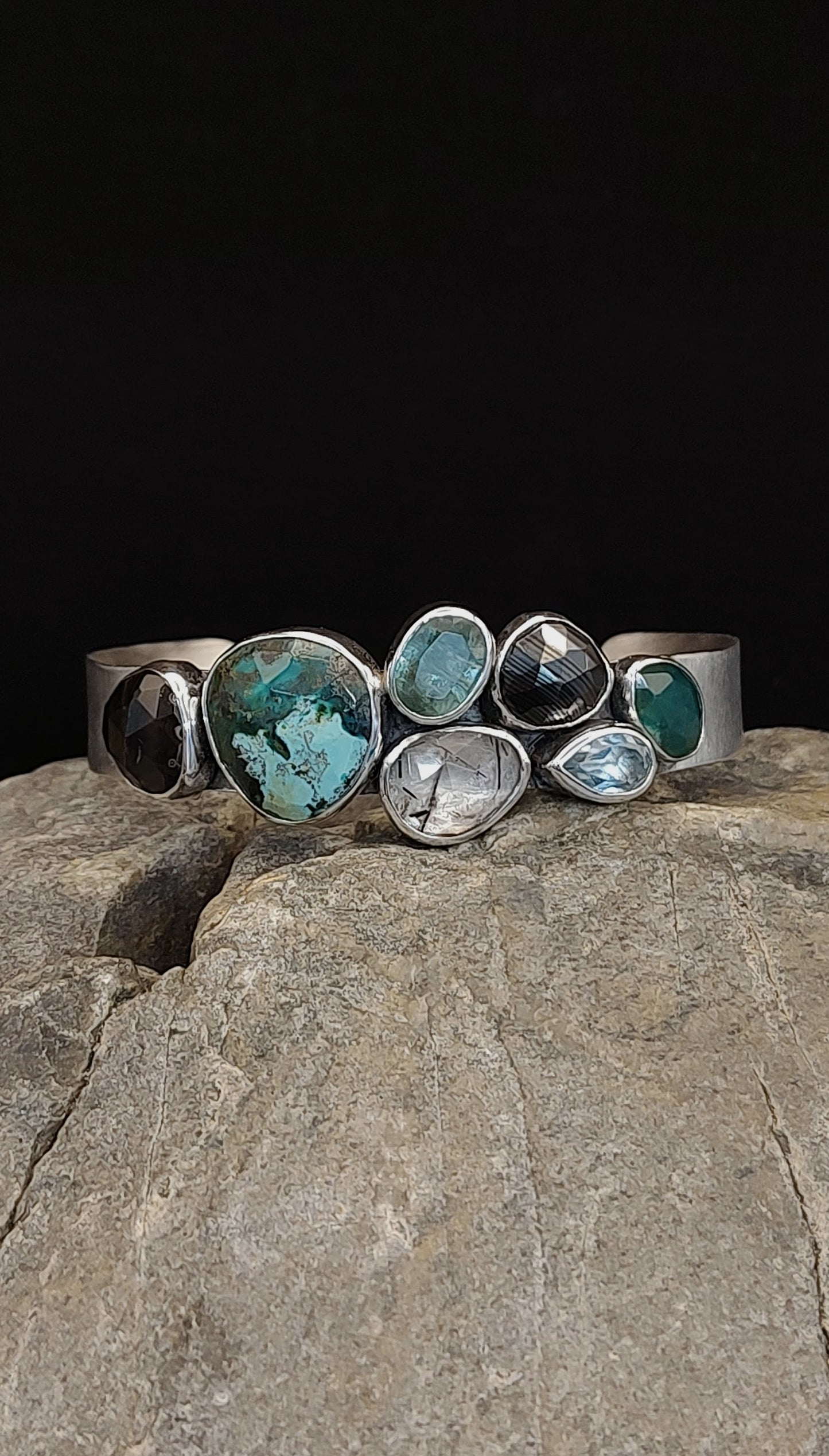 Turquoise cobblestone