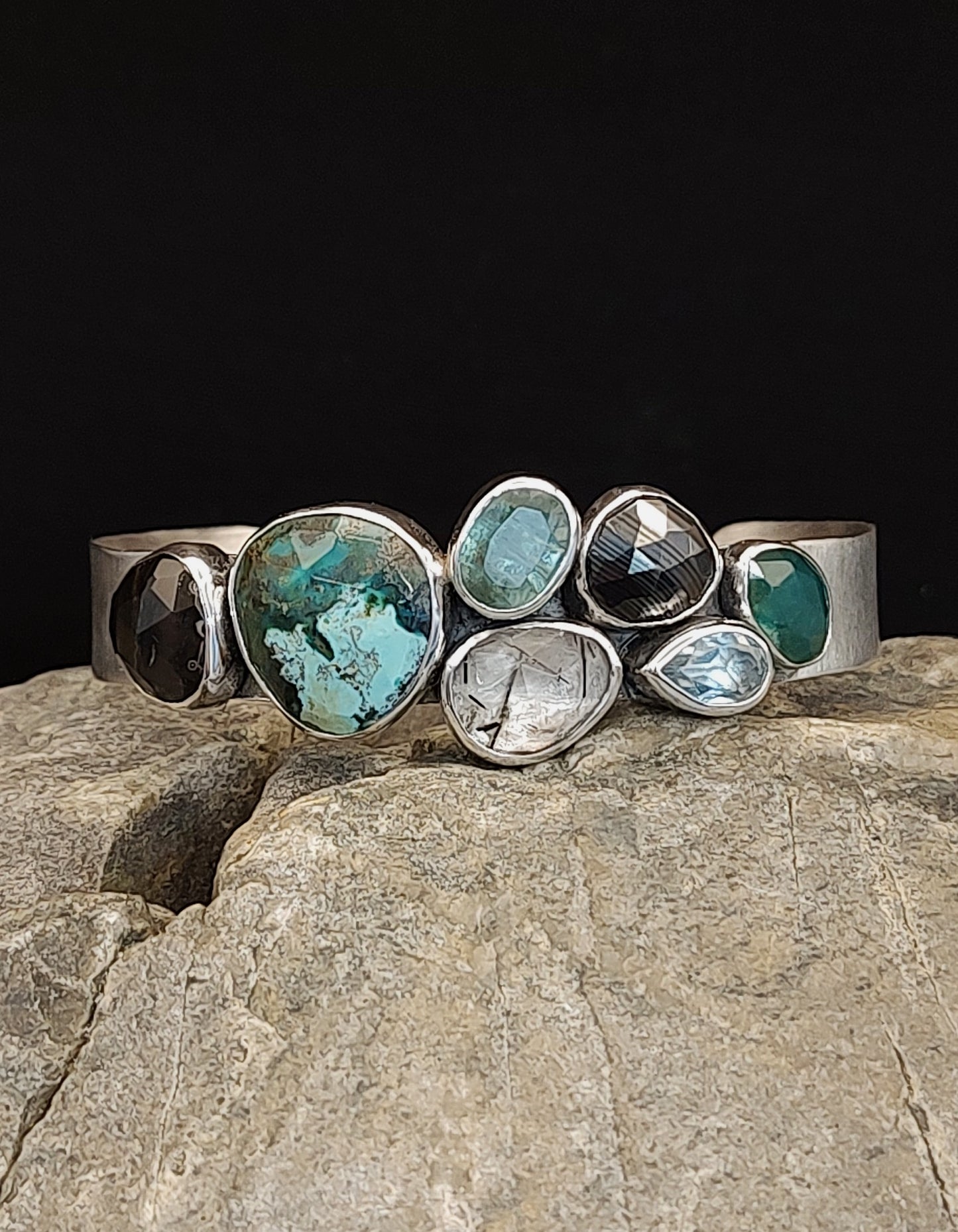 Turquoise cobblestone